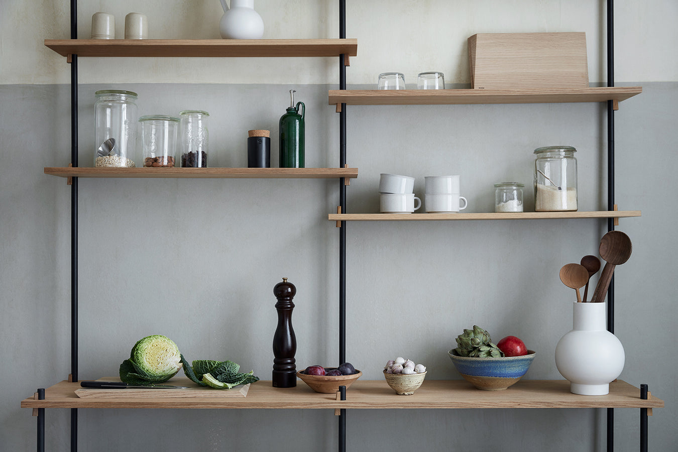 Moebe Shelving
