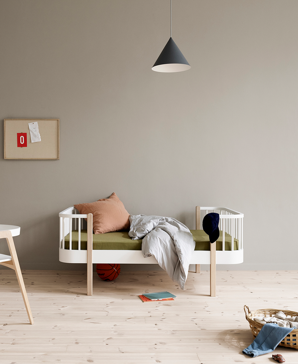 Wood Original junior bed, white/oak