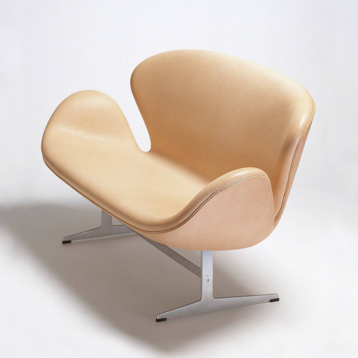 Fritz Hansen - Swan™ sofa - Skandium London