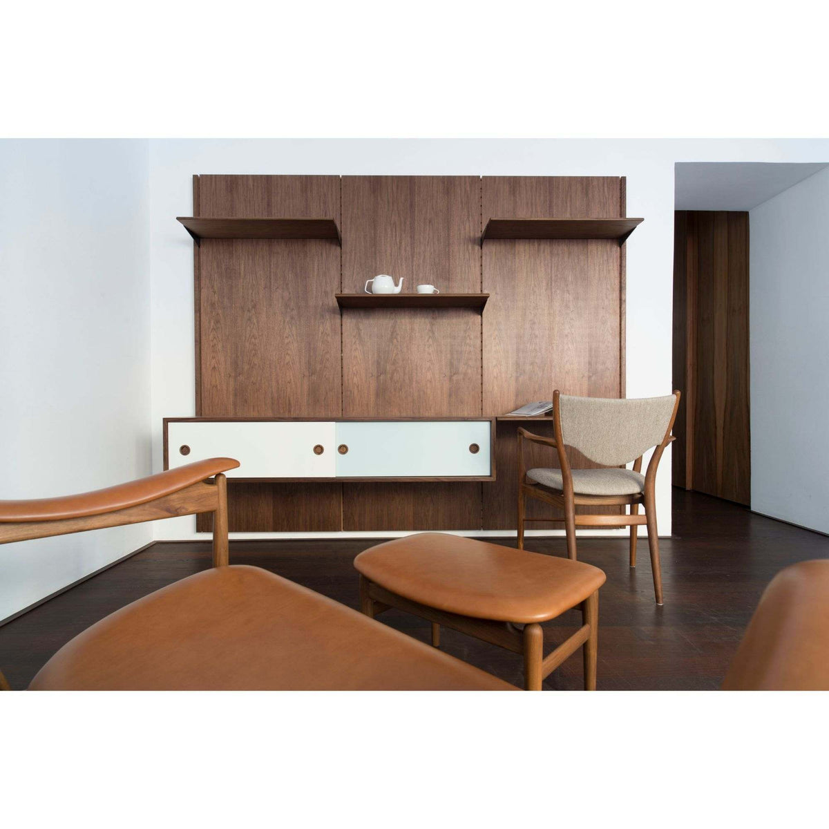 Chieftan Footstool | House of Finn Juhl | Skandium London