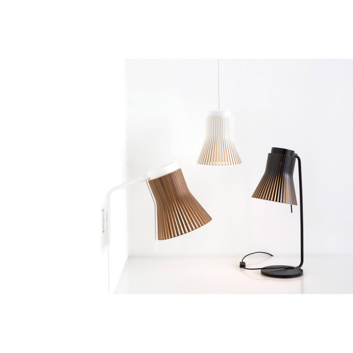 Petite 4620 table lamp | Secto | Skandium London