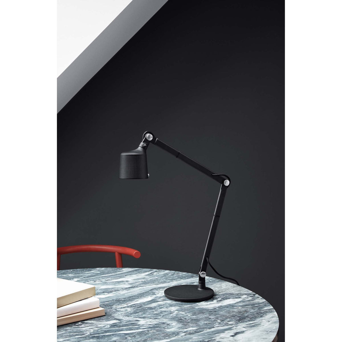 Vipp - VIPP521 - Desk Lamp - Skandium London