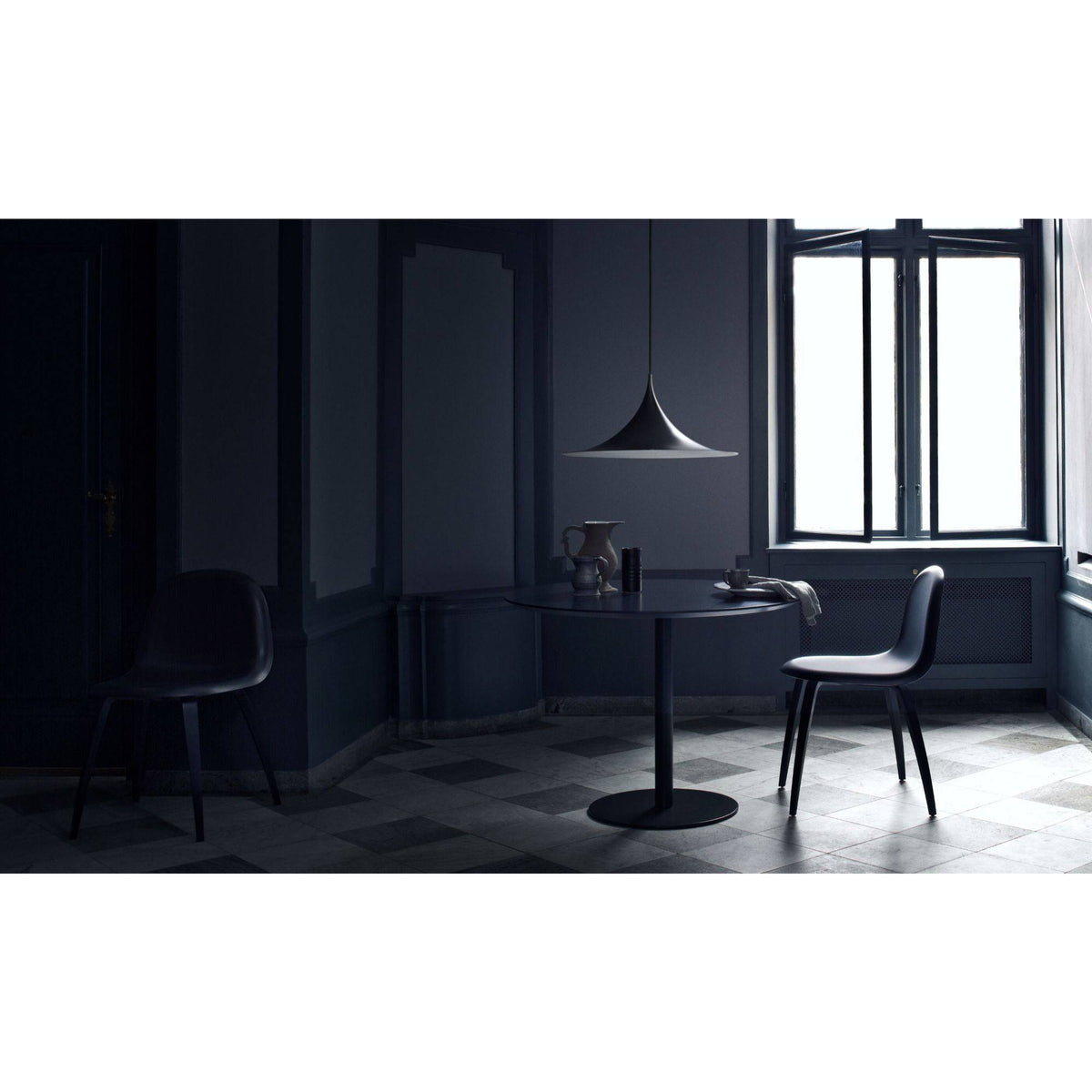 Gubi - GUBI 1.0 Dining Table - Round - Skandium London