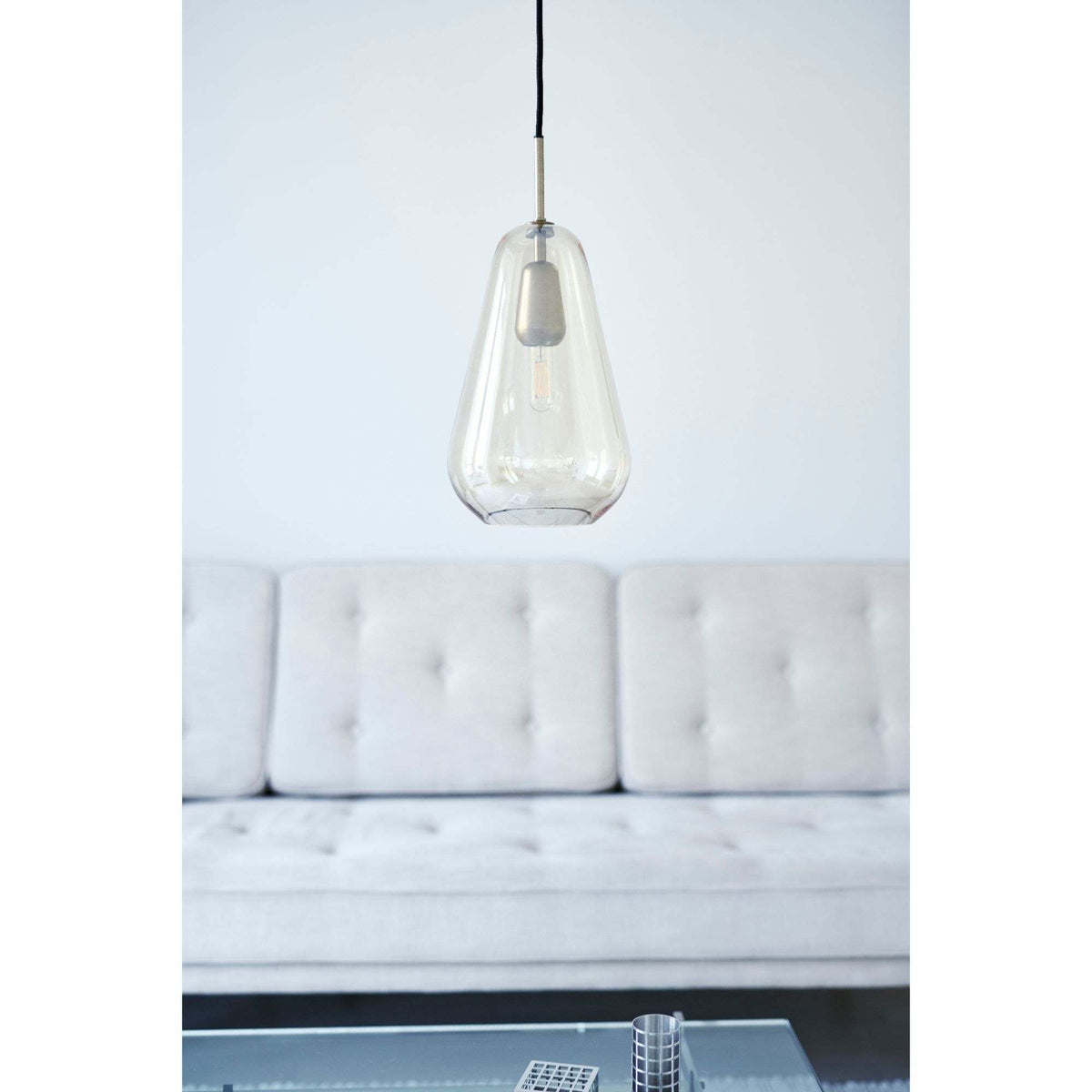 Anoli 1 Medium Pendant Lamp | Nuura | Skandium London