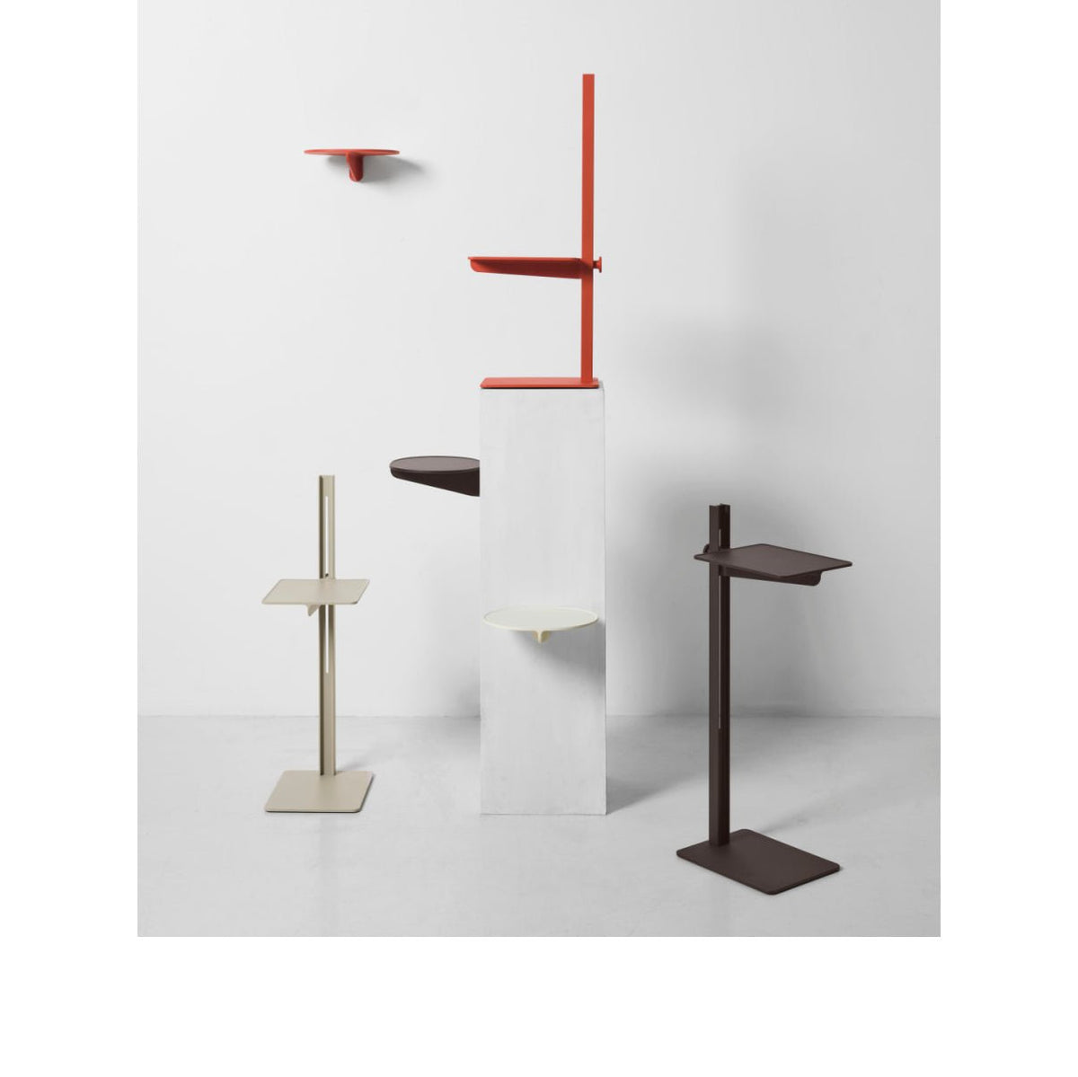 String - Museum Sidetable - Skandium London