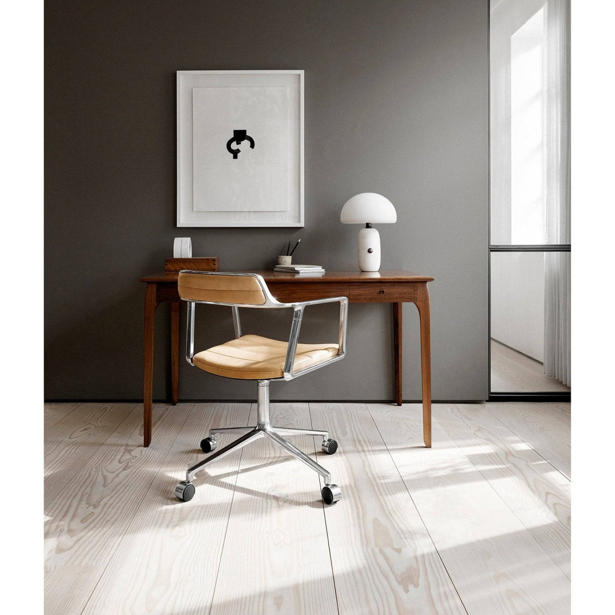 Vipp - VIPP452 - Swivel Chair - Sand Leather - Castors - Skandium London