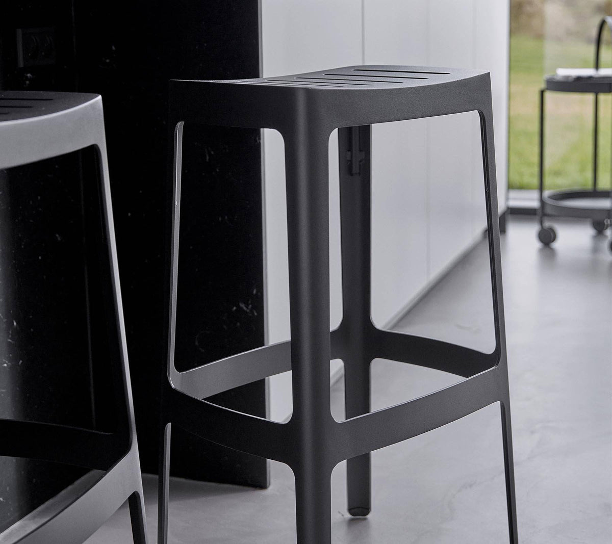 Cut Bar Chair | High | Stackable | Cane-line | Skandium London