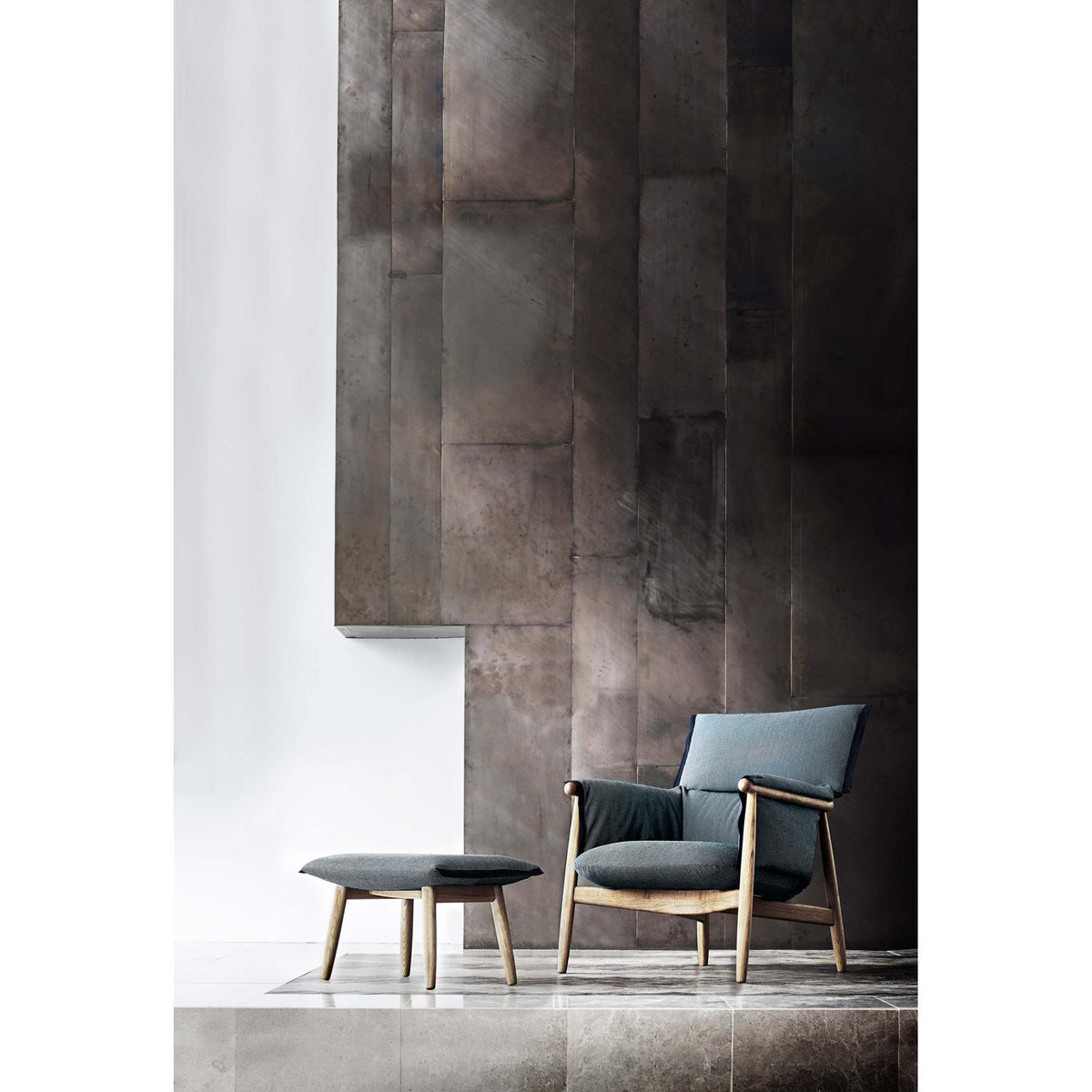 Carl Hansen - Embrace Lounge Chair E015 - Skandium London