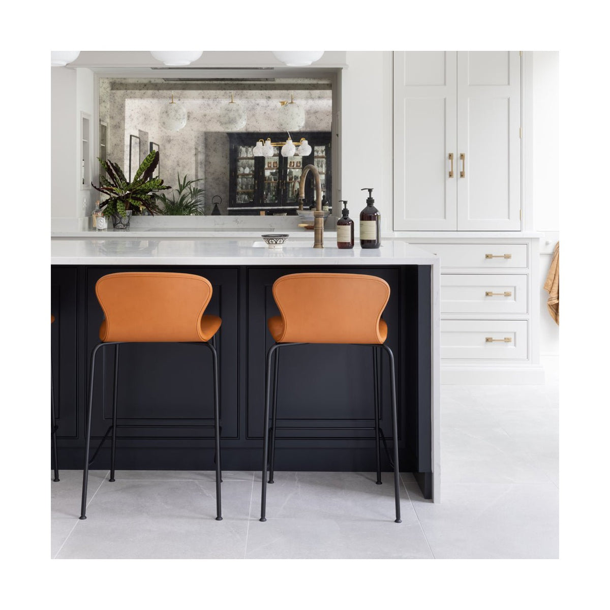 Bruunmunch - PLAYchair Counter 65 - Skandium London
