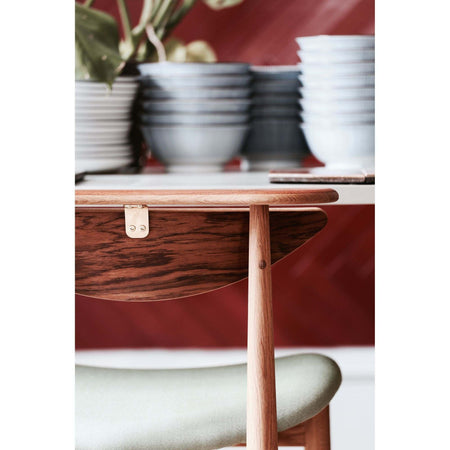 House of Finn Juhl - Reading Chair Veneer/ Oak-Walnut - Skandium London
