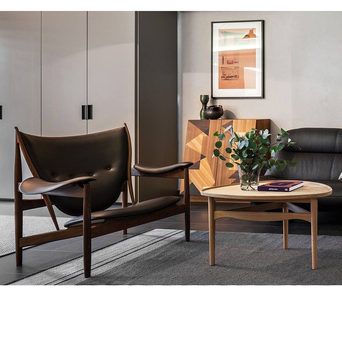Chieftain sofa | House of Finn Juhl | Skandium London