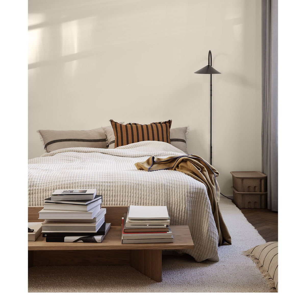 Ferm Living - Arum Swivel Wall Lamp - tall - Skandium London
