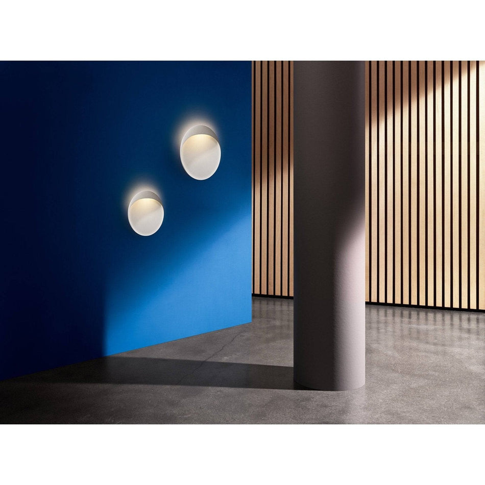 Louis Poulsen - Flindt Wall Lamp - Skandium London