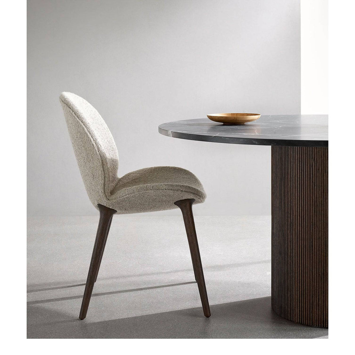 VIPP462 | Lodge Chair | Vipp | Skandium London