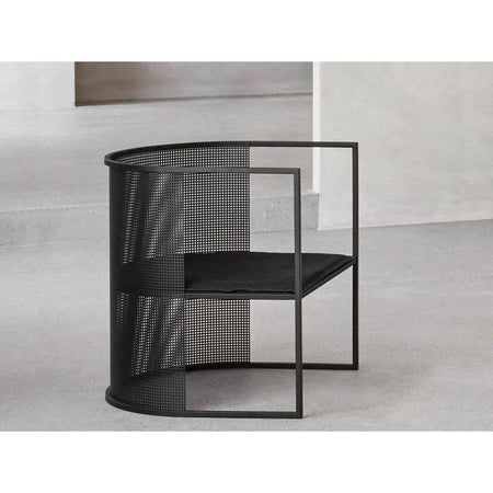 Bauhaus lounge chair | Kristina Dam | Skandium London