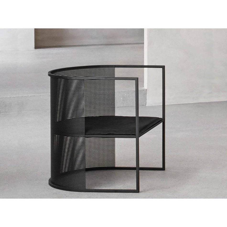 Bauhaus lounge chair | Kristina Dam | Skandium London