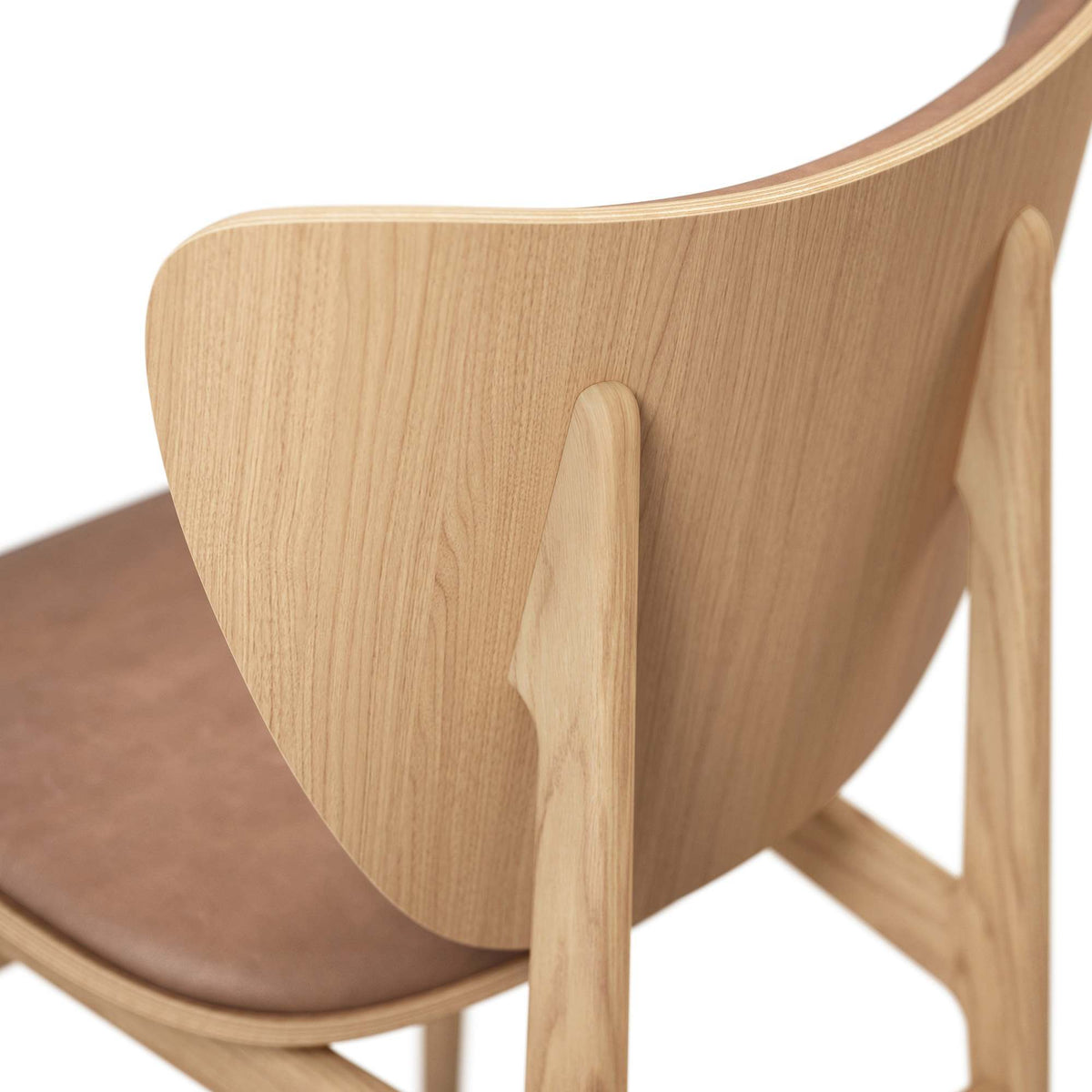 NORR11 - Elephant dining chair, front upholstered - Skandium London