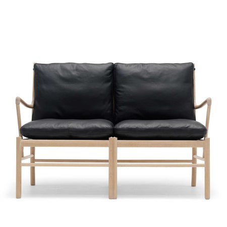 OW149-2 Colonial sofa | Carl Hansen | Skandium London