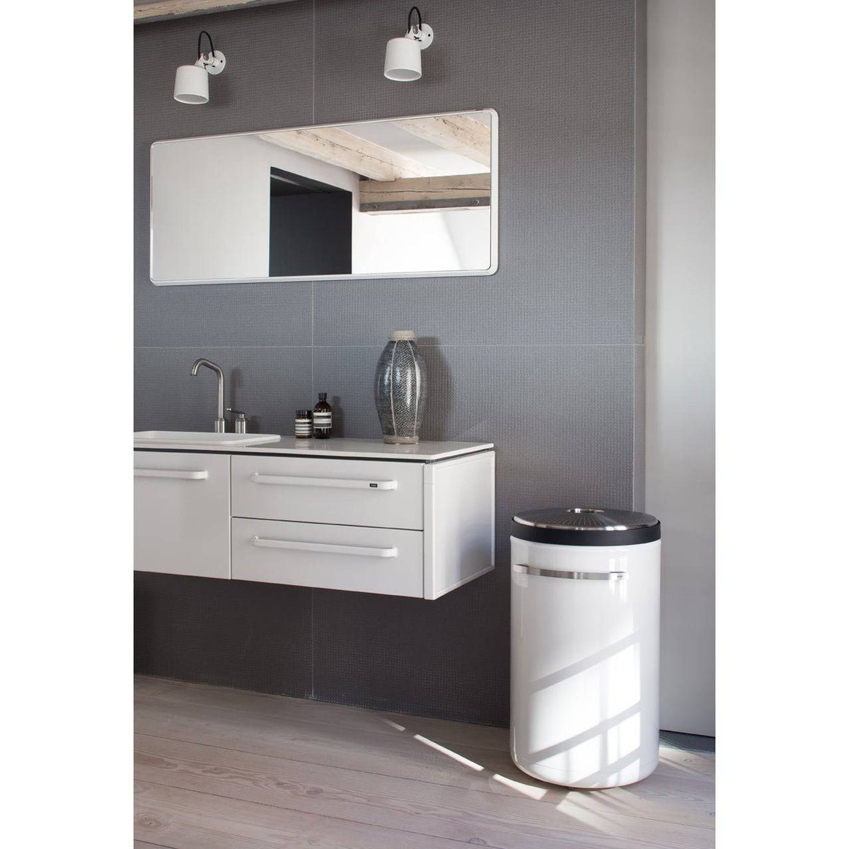 Vipp - VIPP982 - Bath Module - Medium - Skandium London