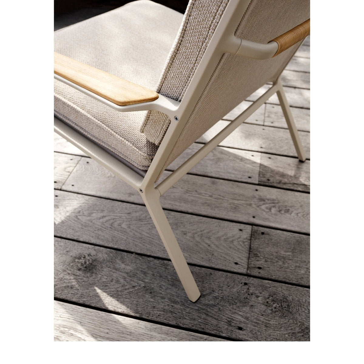 Vipp - VIPP713 - Open-Air Lounge Chair - Skandium London