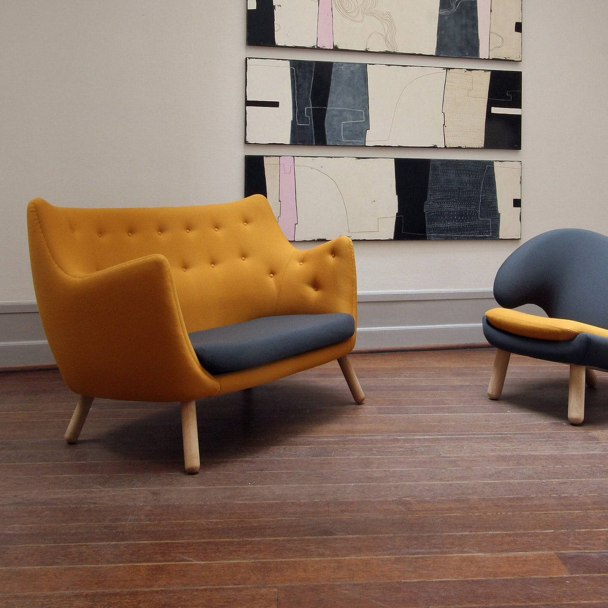 Poet sofa | House of Finn Juhl | Skandium London