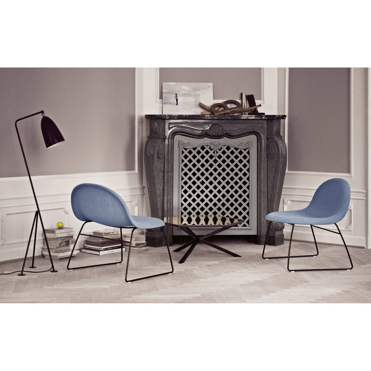 Gubi - Gräshoppa floor lamp - Skandium London