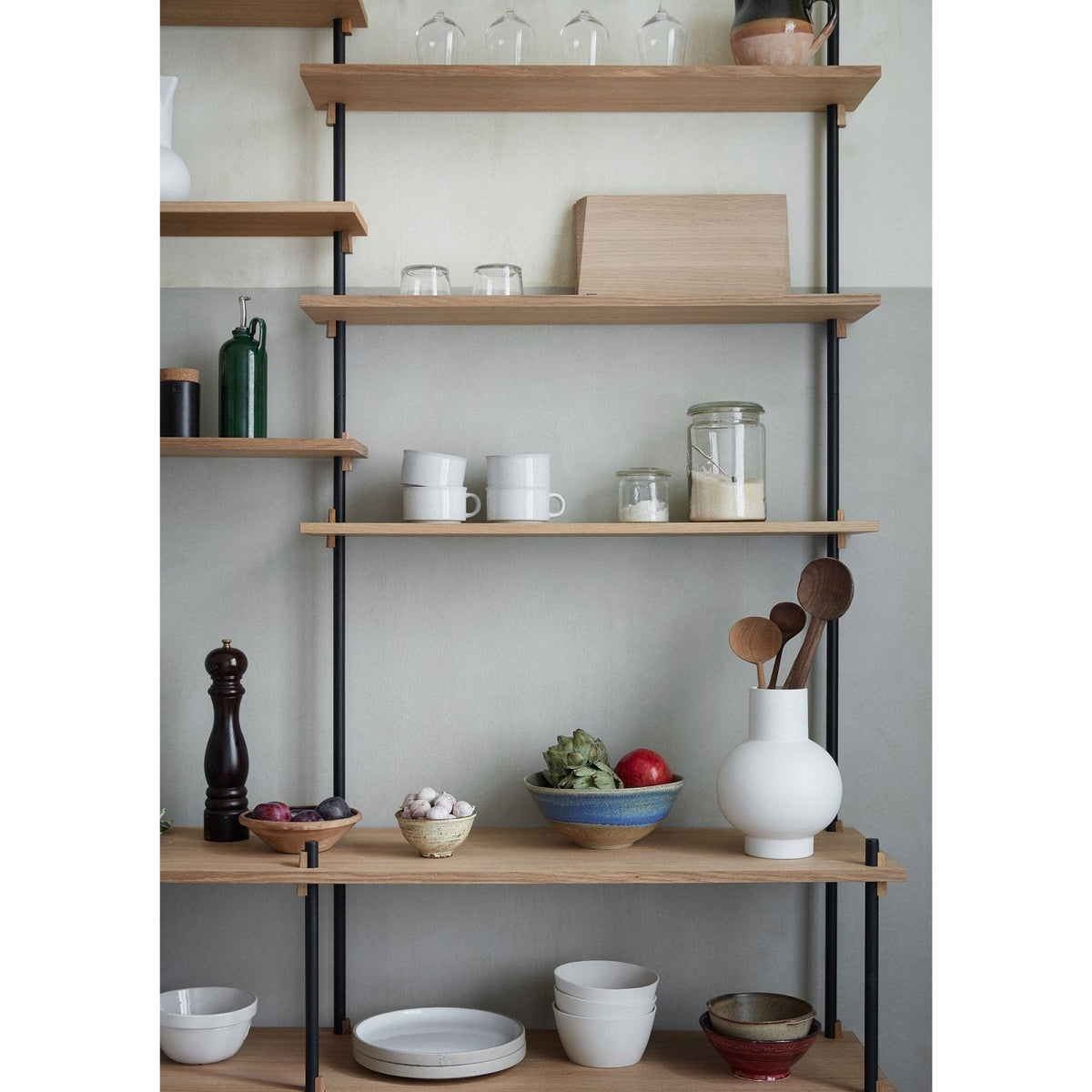 MOEBE - Shelving System – S.200.1.B - Oak/Black - Skandium London