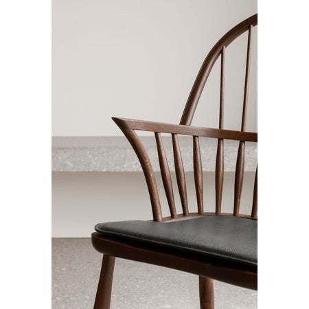 Carl Hansen - FH38 Windsor Chair - Skandium London