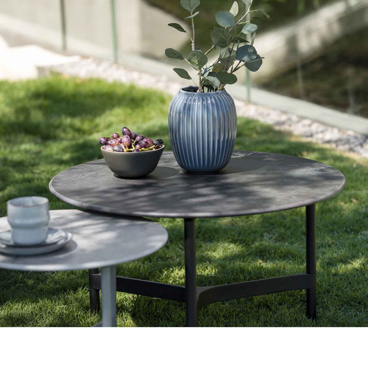Twist Coffee Table | Medium | Cane-line | Skandium London