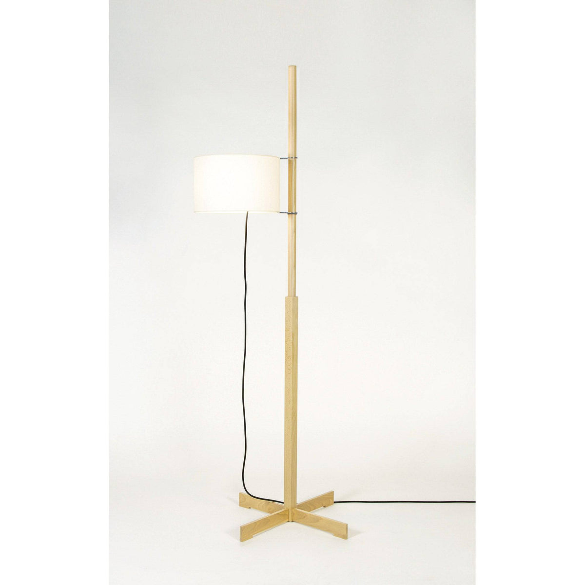 TMM floor lamp | Santa & Cole | Skandium London