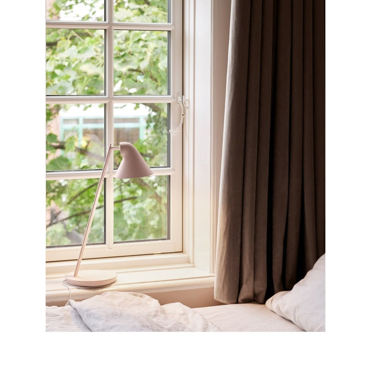 Louis Poulsen - NJP Mini Table Lamp - Skandium London
