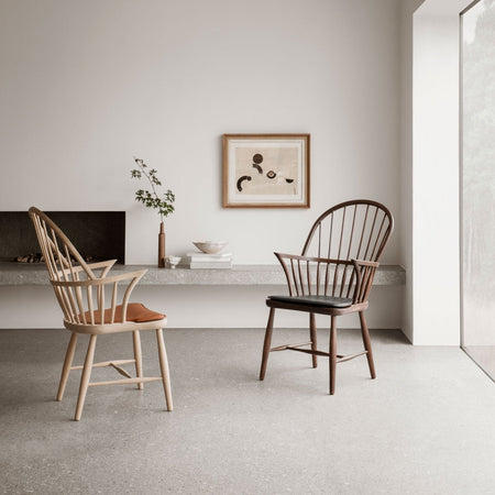 Carl Hansen - FH38 Windsor Chair - Skandium London
