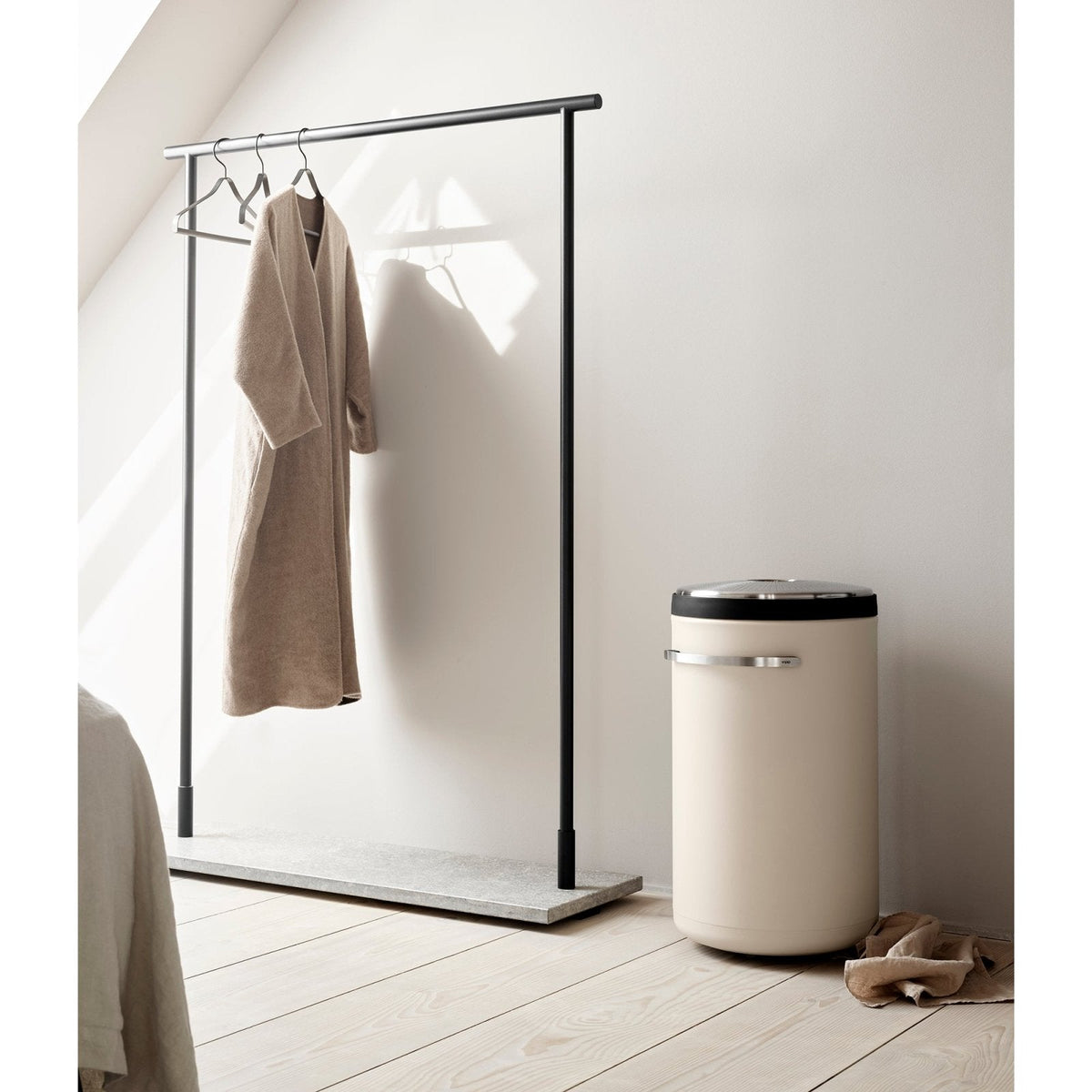 Vipp - VIPP441 - Laundry Basket - Beige - Skandium London