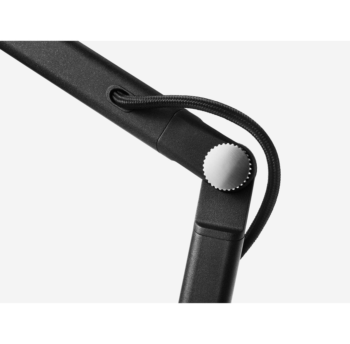 Vipp - VIPP521 - Desk Lamp - Skandium London