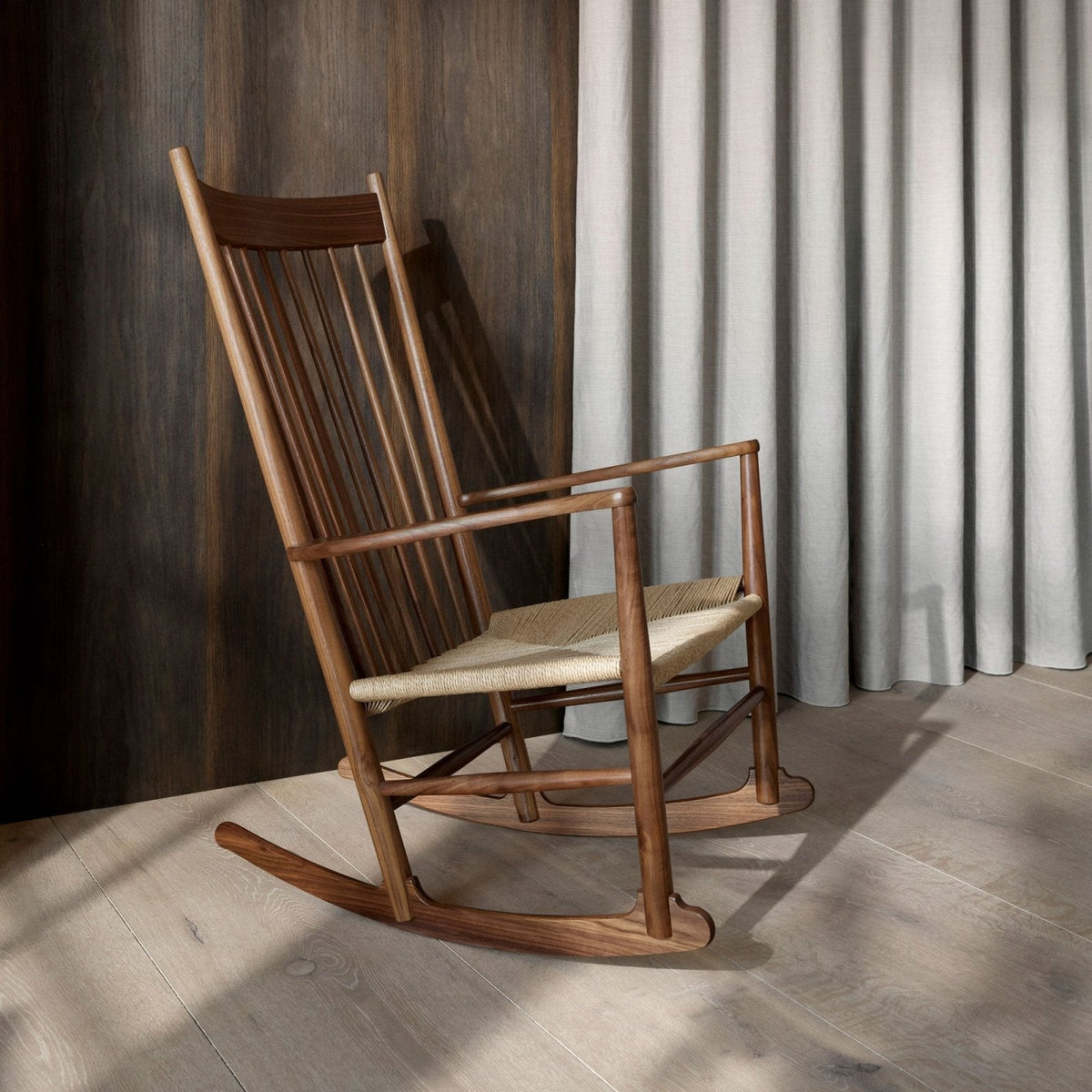 Fredericia - J16 Rocking Chair - Skandium London