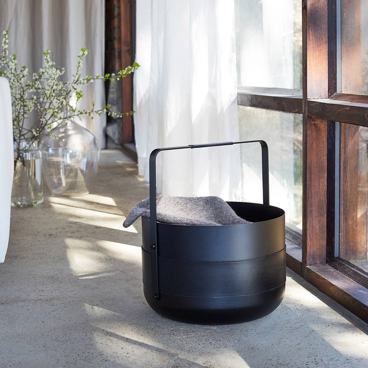 Eldvarm - Emma basket - Skandium London