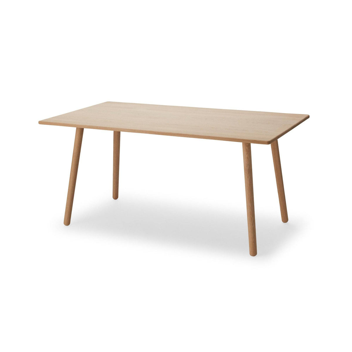 Fritz Hansen - Georg dining table - Skandium London
