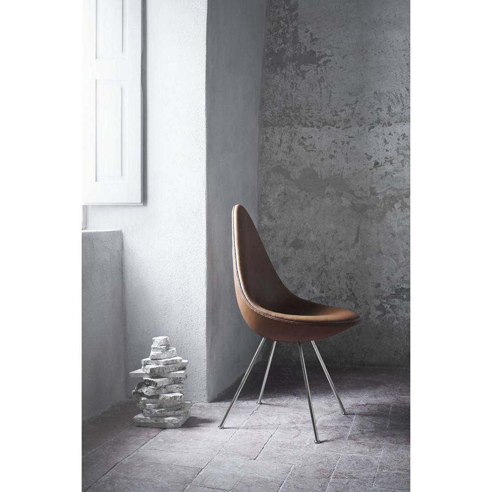 Fritz Hansen - Drop chair with full upholstery - Skandium London