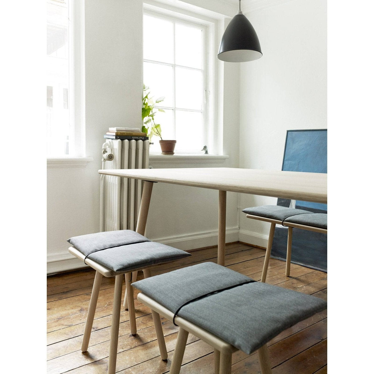 Fritz Hansen - Georg dining table - Skandium London
