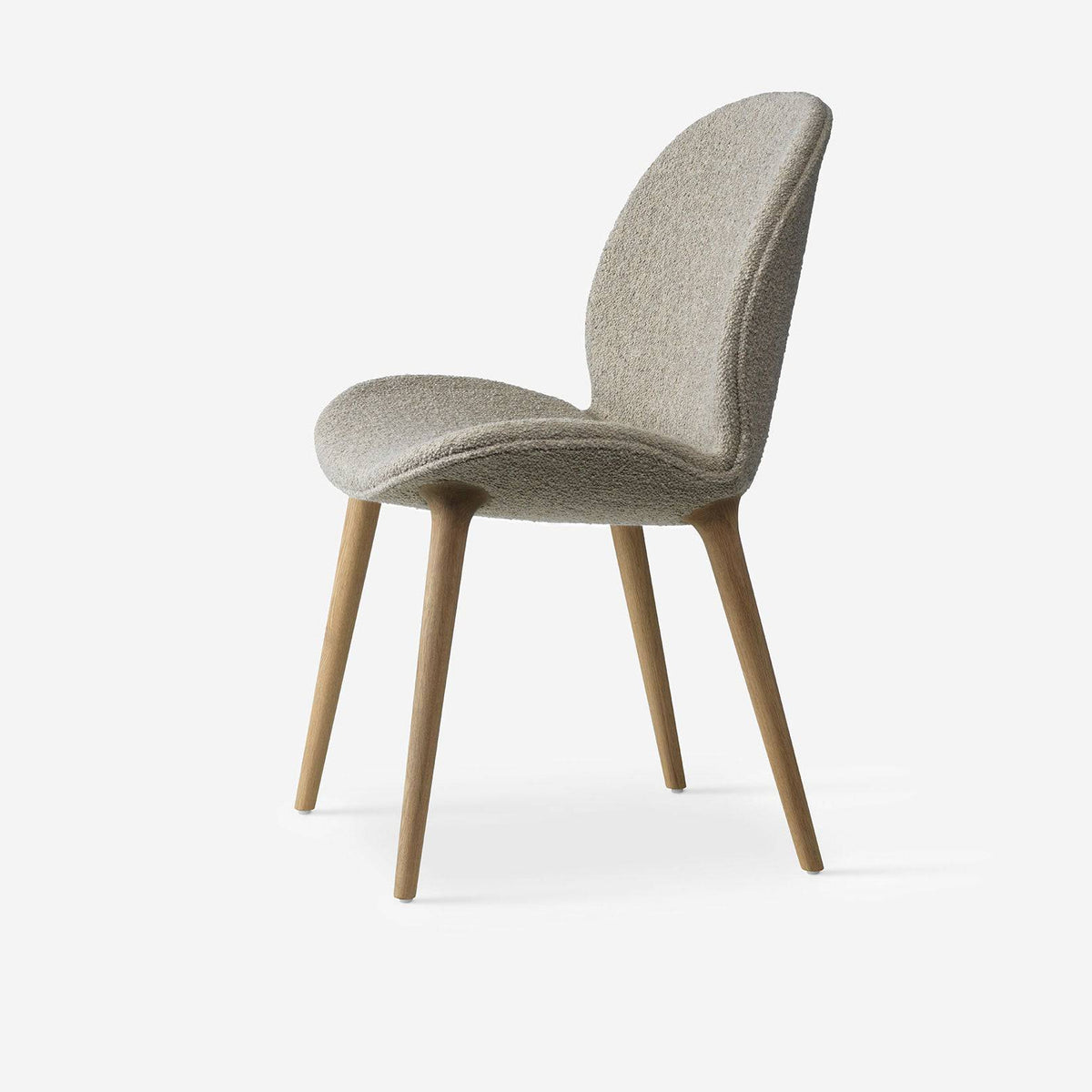 VIPP462 | Lodge Chair | Vipp | Skandium London