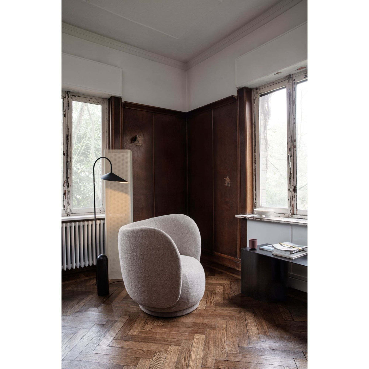 Arum Floor Lamp | Ferm Living | Skandium London