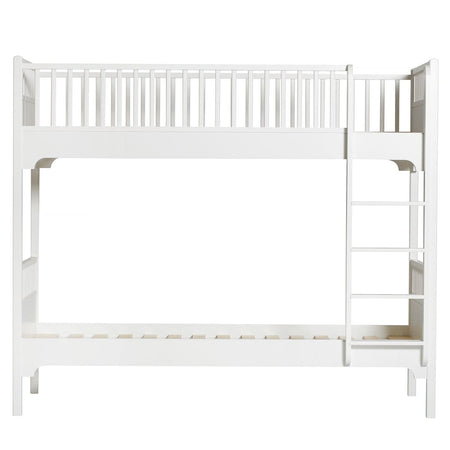 Seaside bunk bed with vertical ladder | Oliver Furniture | Skandium London