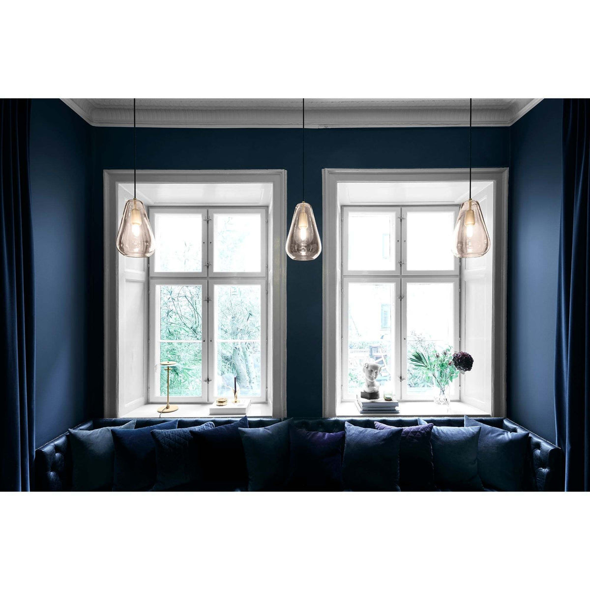 Anoli 1 Medium Pendant Lamp | Nuura | Skandium London
