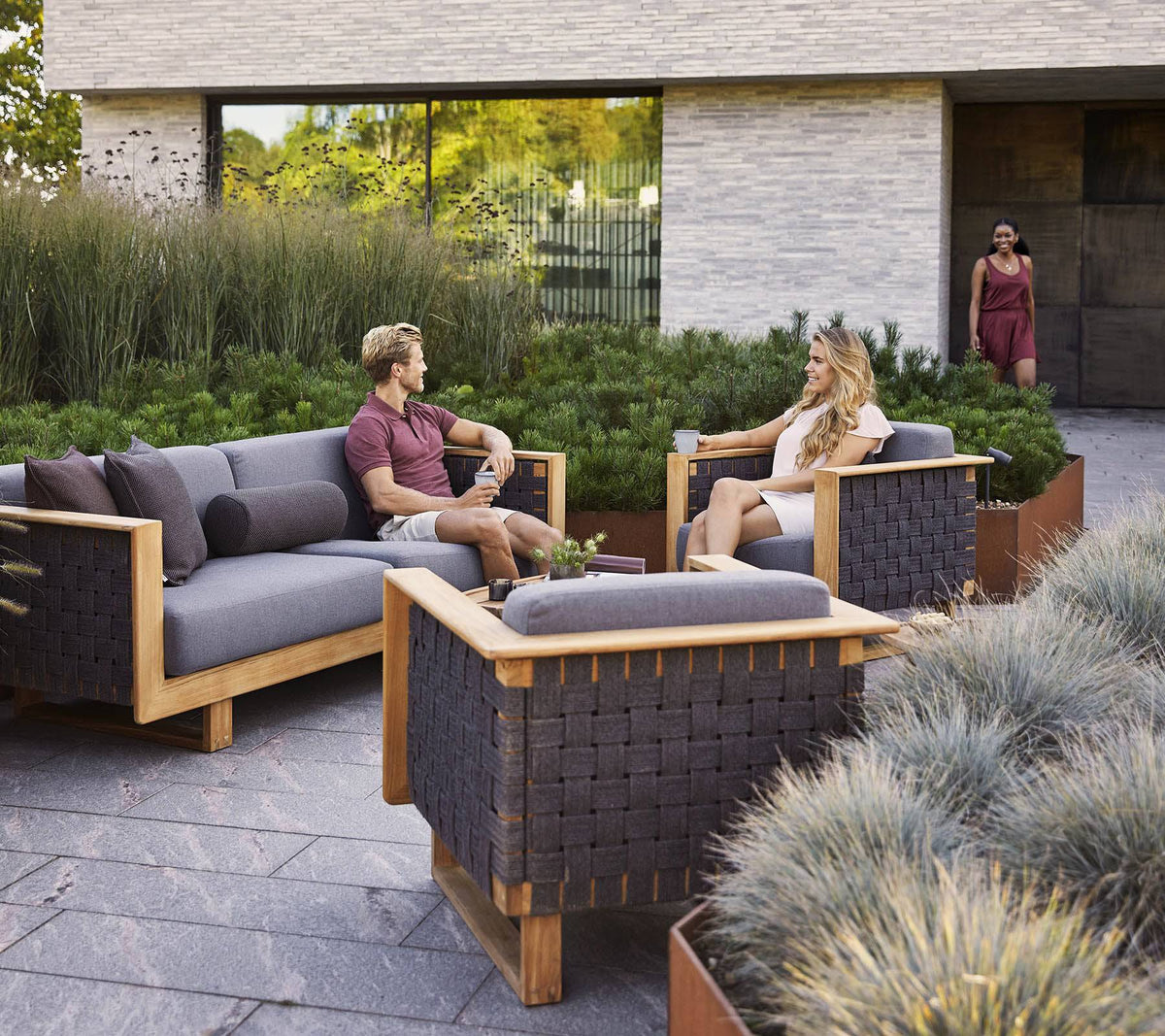 Angle Sofa | Teak Frame | 3-seater | Cane-line | Skandium London