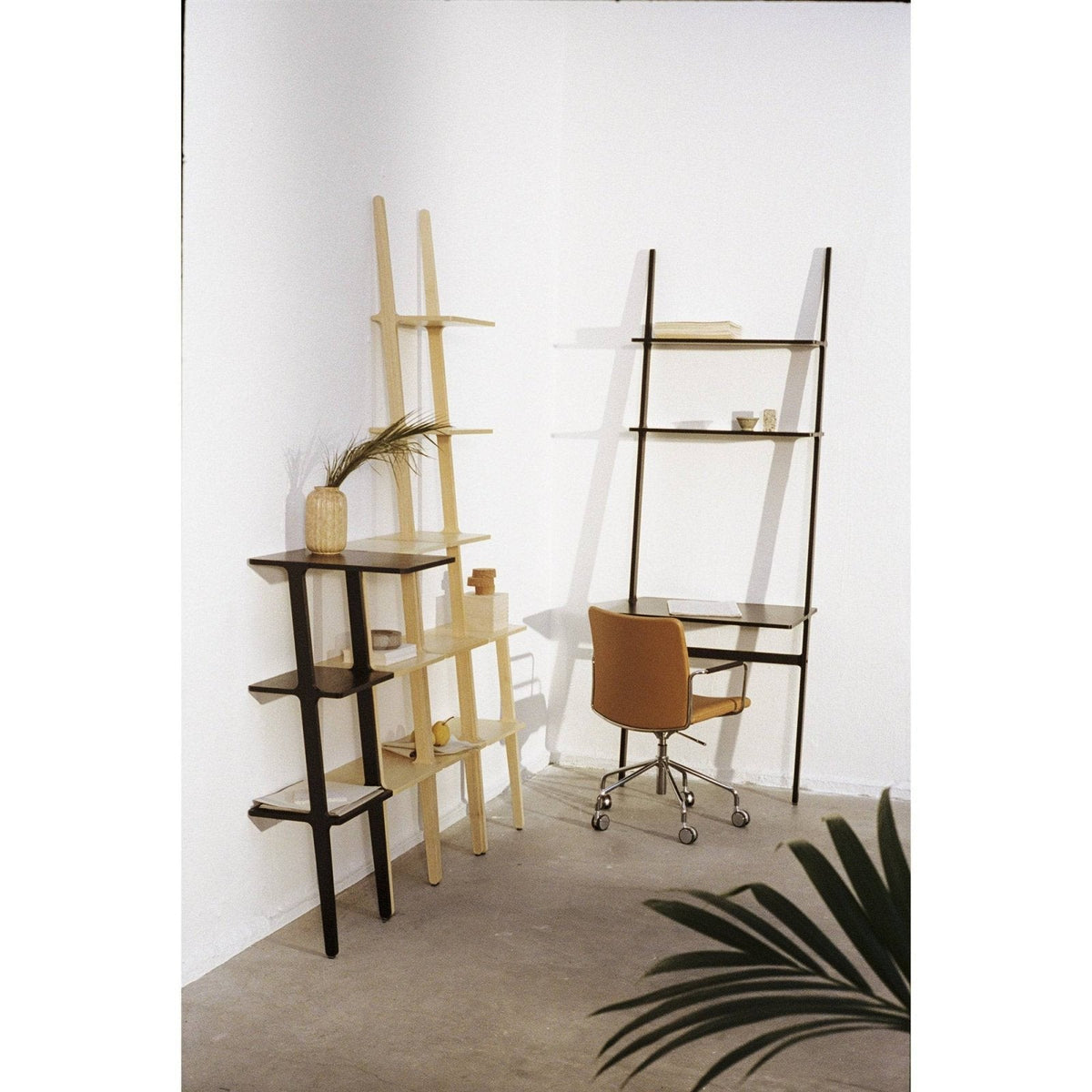 Swedese - Libri desk - Skandium London