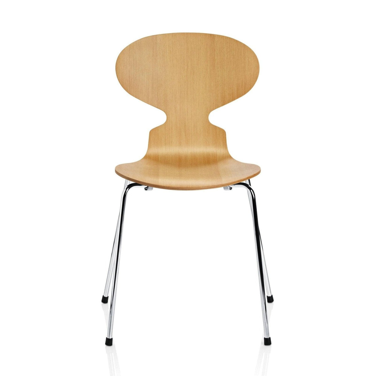 Fritz Hansen - Ant™ chair 4 legs, lacquered veneer - Skandium London