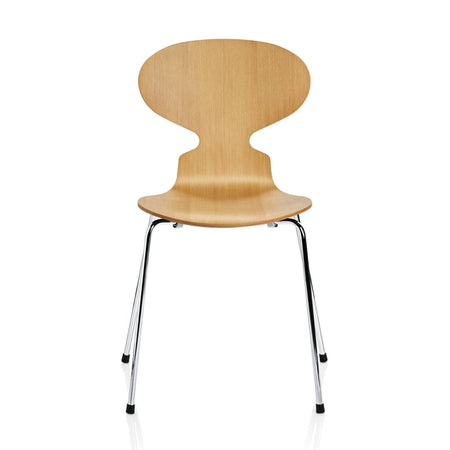 Fritz Hansen - Ant™ chair 4 legs, lacquered veneer - Skandium London