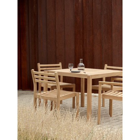 Carl Hansen - AH902 Dining Table, square - untreated teak - Skandium London