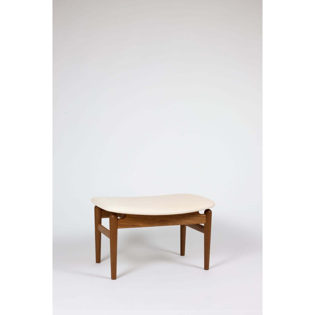 Chieftan Footstool | House of Finn Juhl | Skandium London
