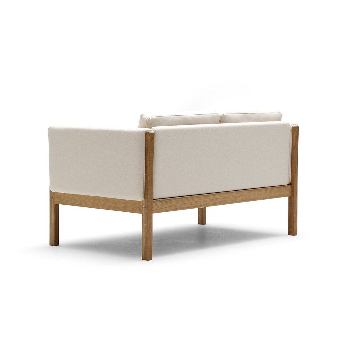 Carl Hansen - CH162 sofa - Skandium London